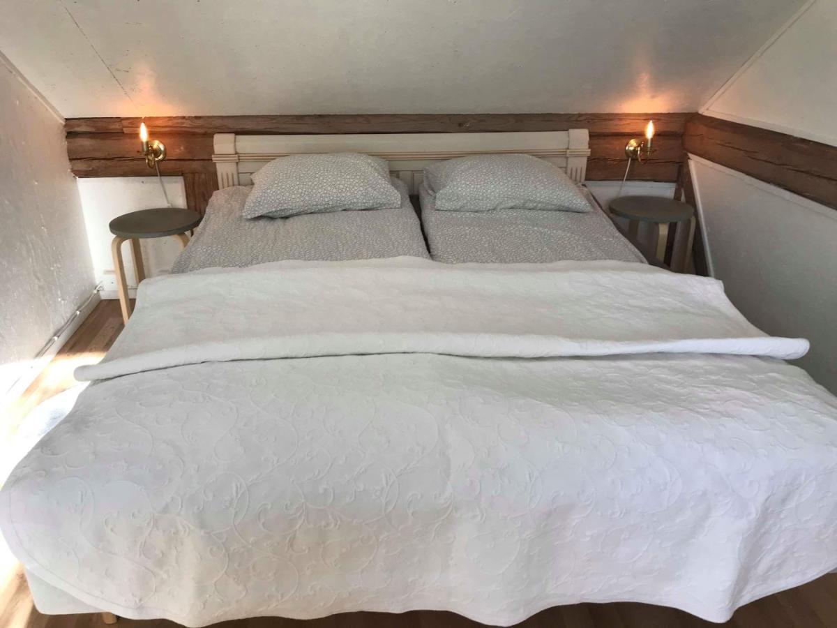Ranch Moerby Bed & Breakfast Stora Mellosa Exterior photo