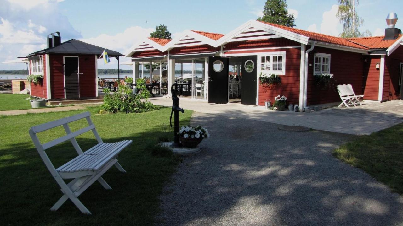 Ranch Moerby Bed & Breakfast Stora Mellosa Exterior photo