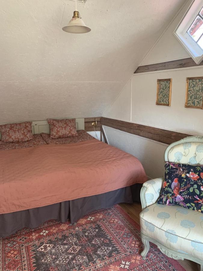 Ranch Moerby Bed & Breakfast Stora Mellosa Exterior photo